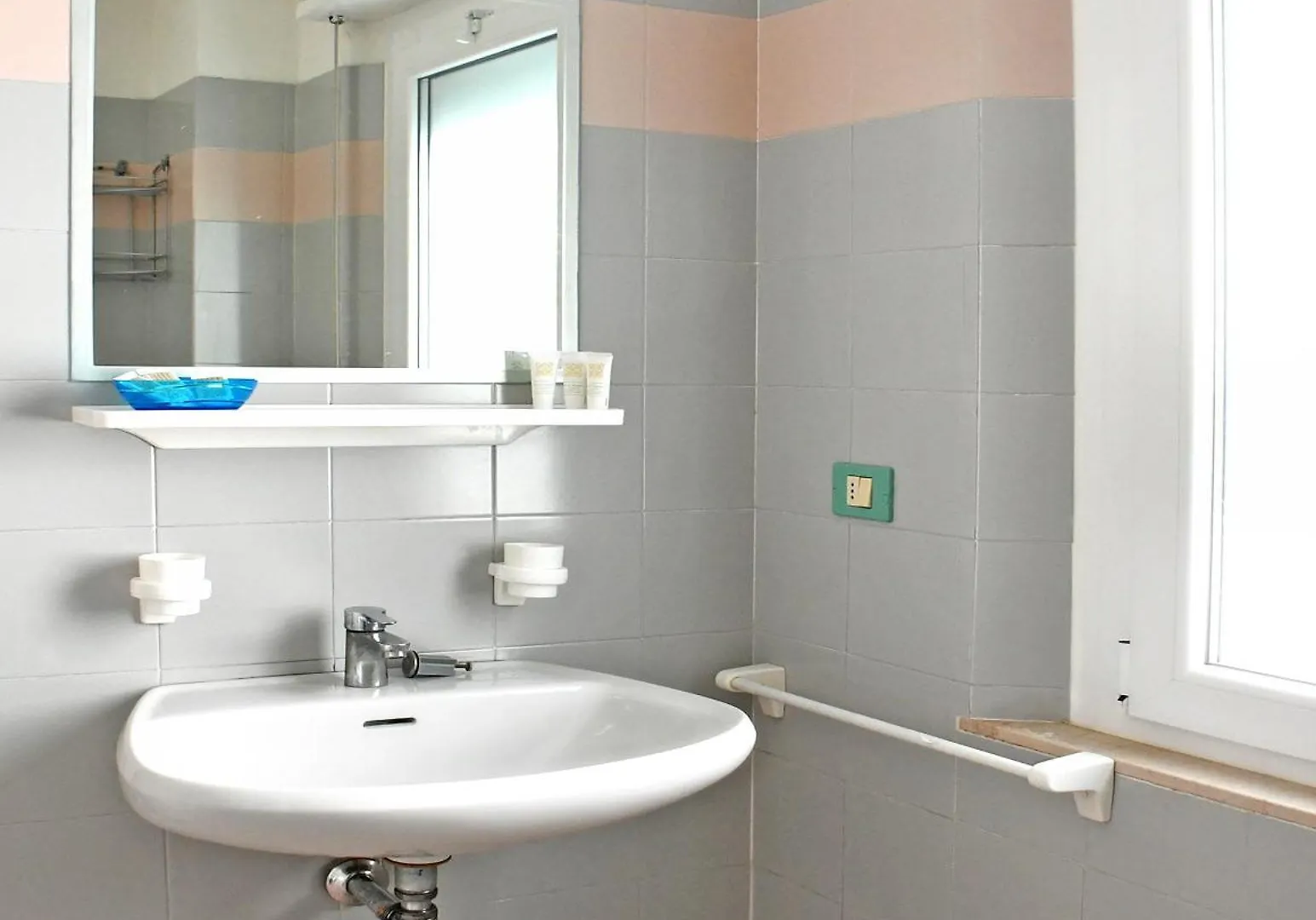 Hotel Exclusive In Pieno Centro - Nuova Gestione 2025 Riccione