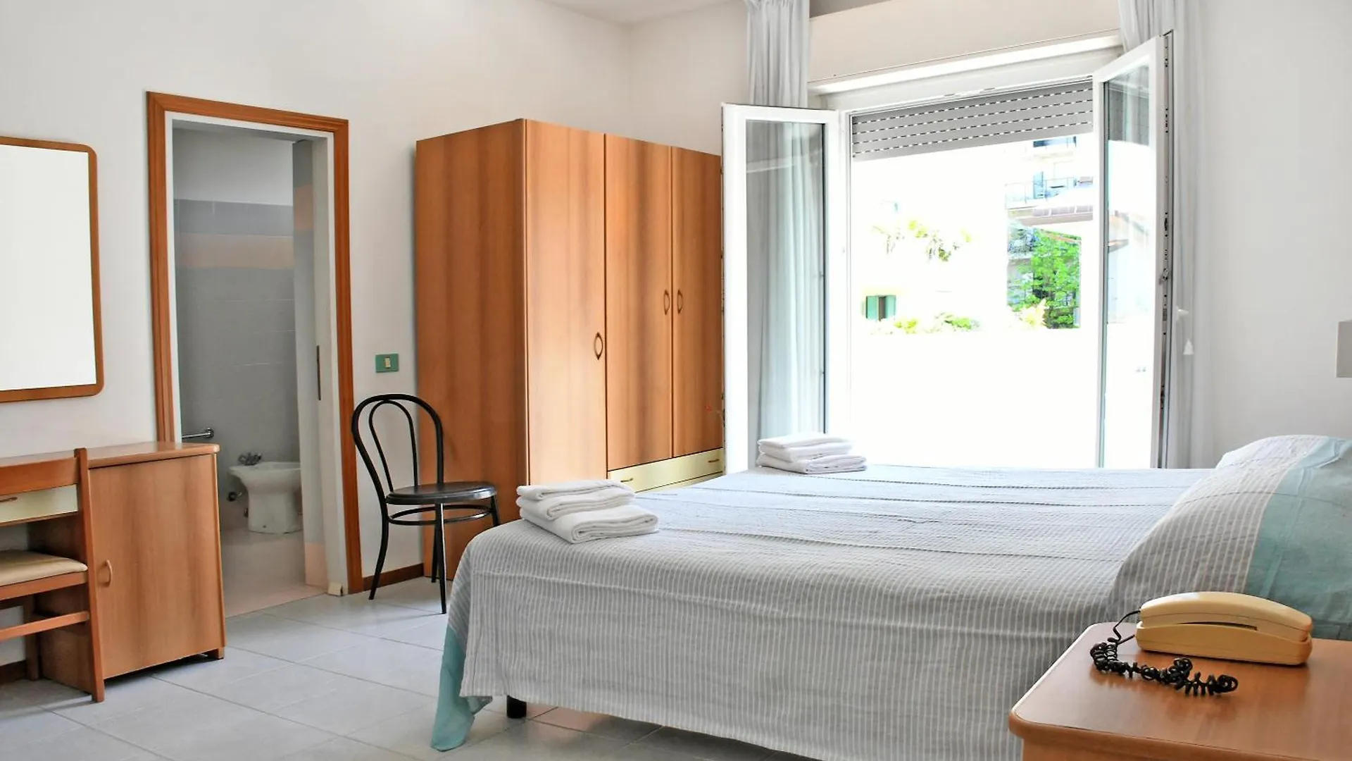 Hotel Exclusive In Pieno Centro - Nuova Gestione 2025 Riccione