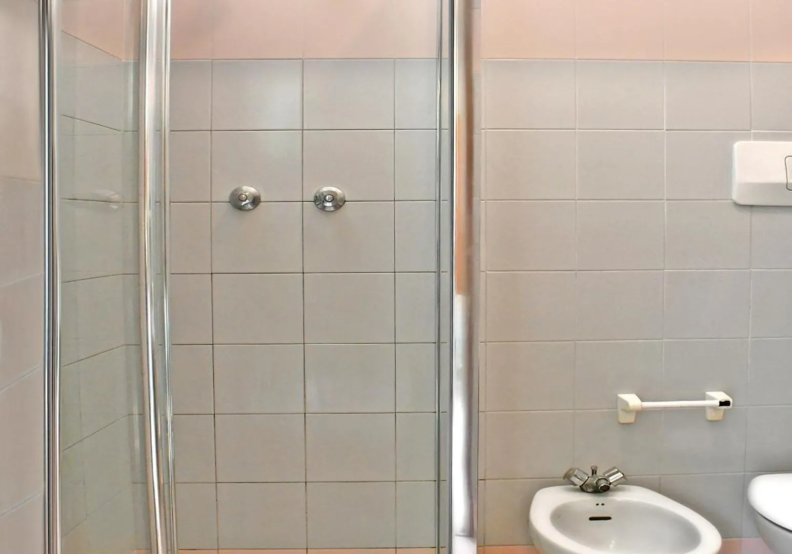 Hotel Exclusive In Pieno Centro - Nuova Gestione 2025 Riccione 2*,  Italy