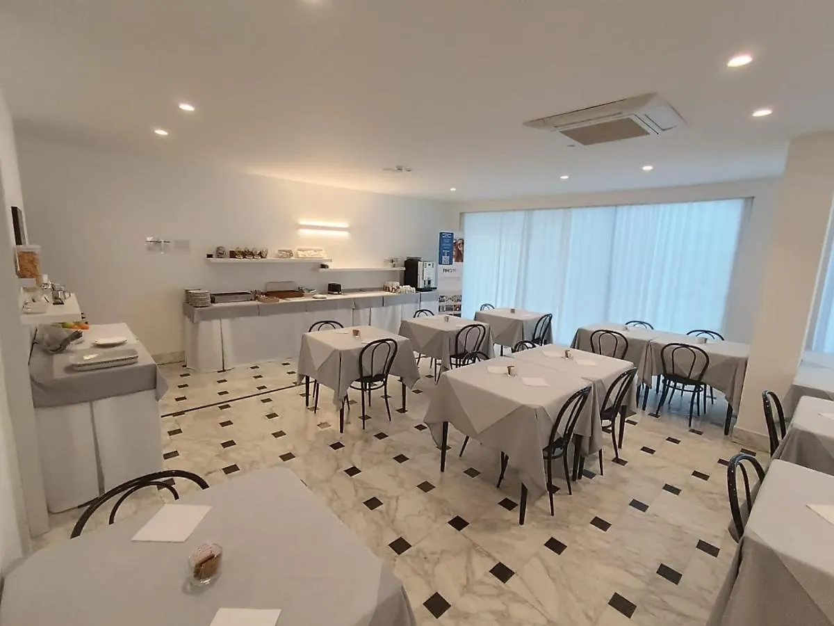 Hotel Exclusive In Pieno Centro - Nuova Gestione 2025 Riccione Italie