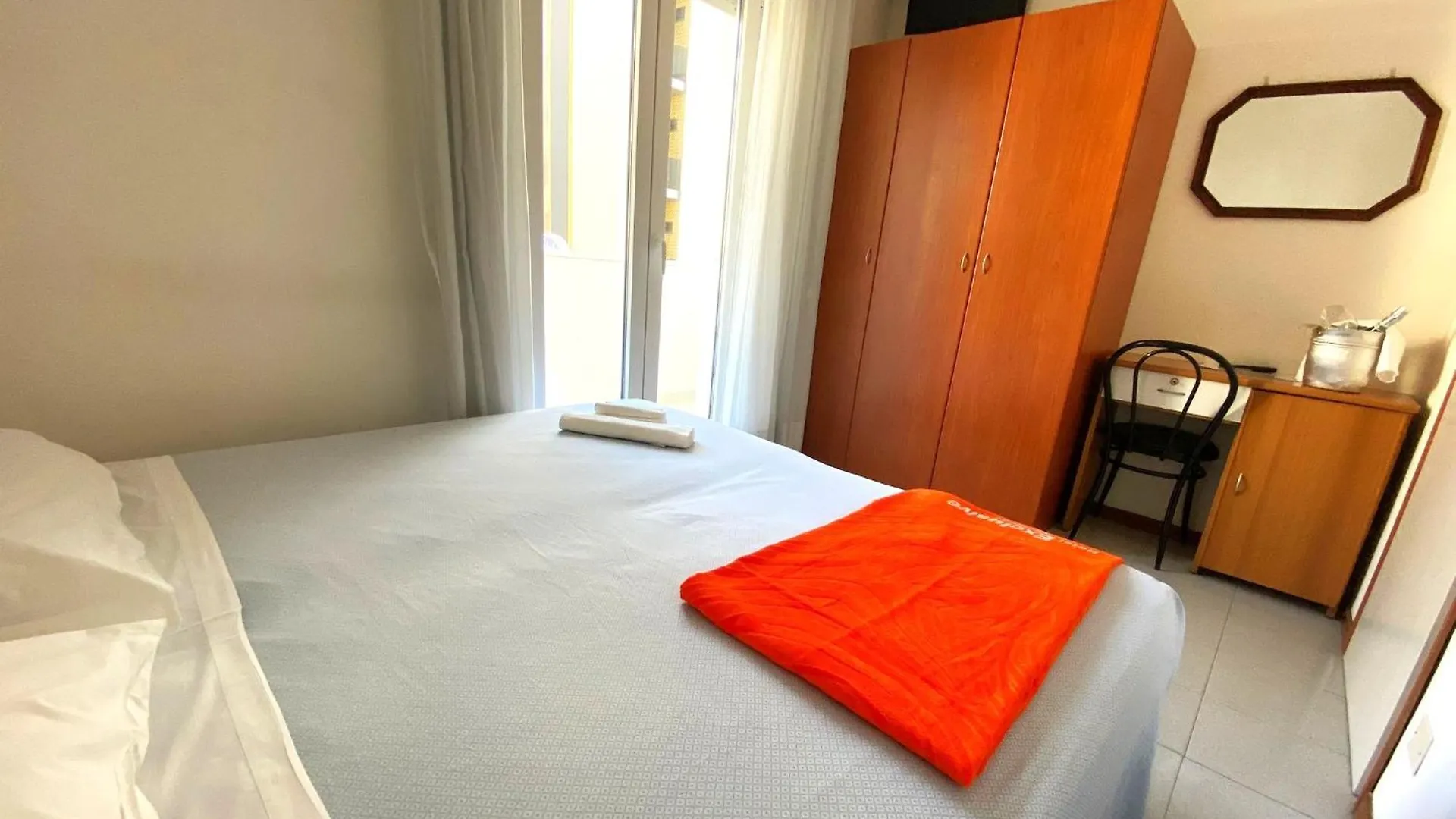 **  Hotel Exclusive In Pieno Centro - Nuova Gestione 2025 Riccione Italie