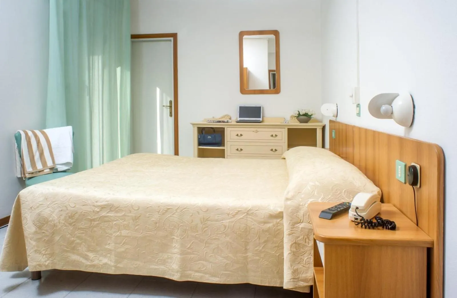 Hotel Exclusive In Pieno Centro - Nuova Gestione 2025 Riccione