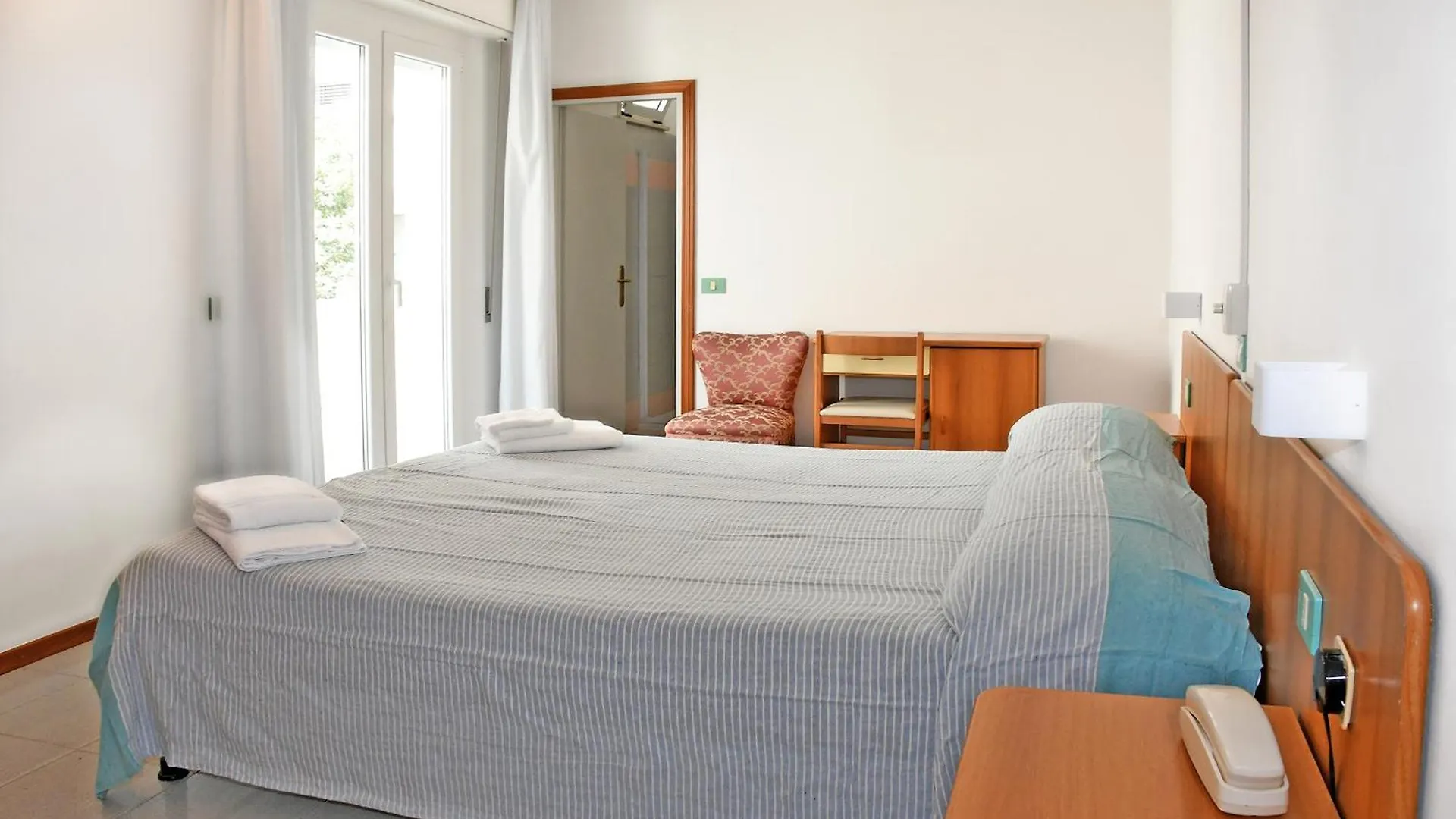 Hotel Exclusive In Pieno Centro - Nuova Gestione 2025 Riccione 2*,  Italie