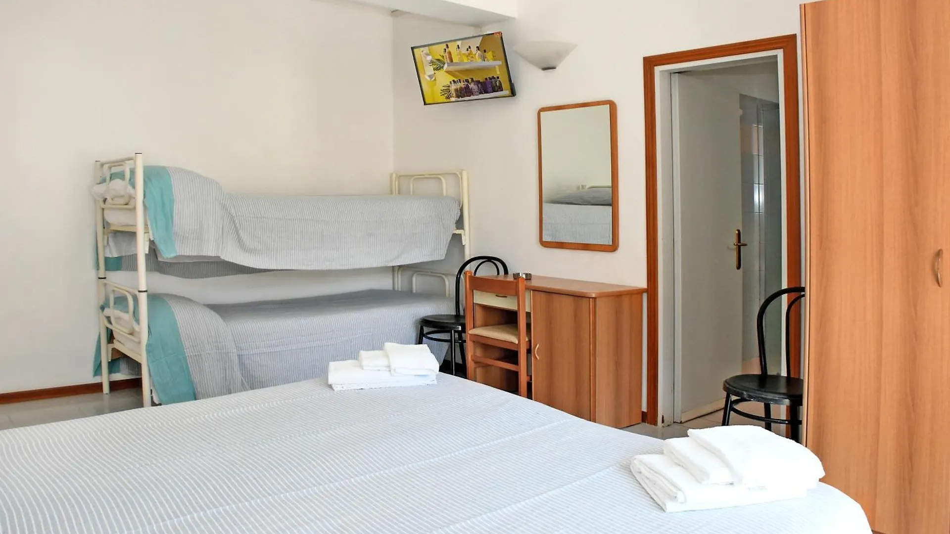 Hotel Exclusive In Pieno Centro - Nuova Gestione 2025 리치오네