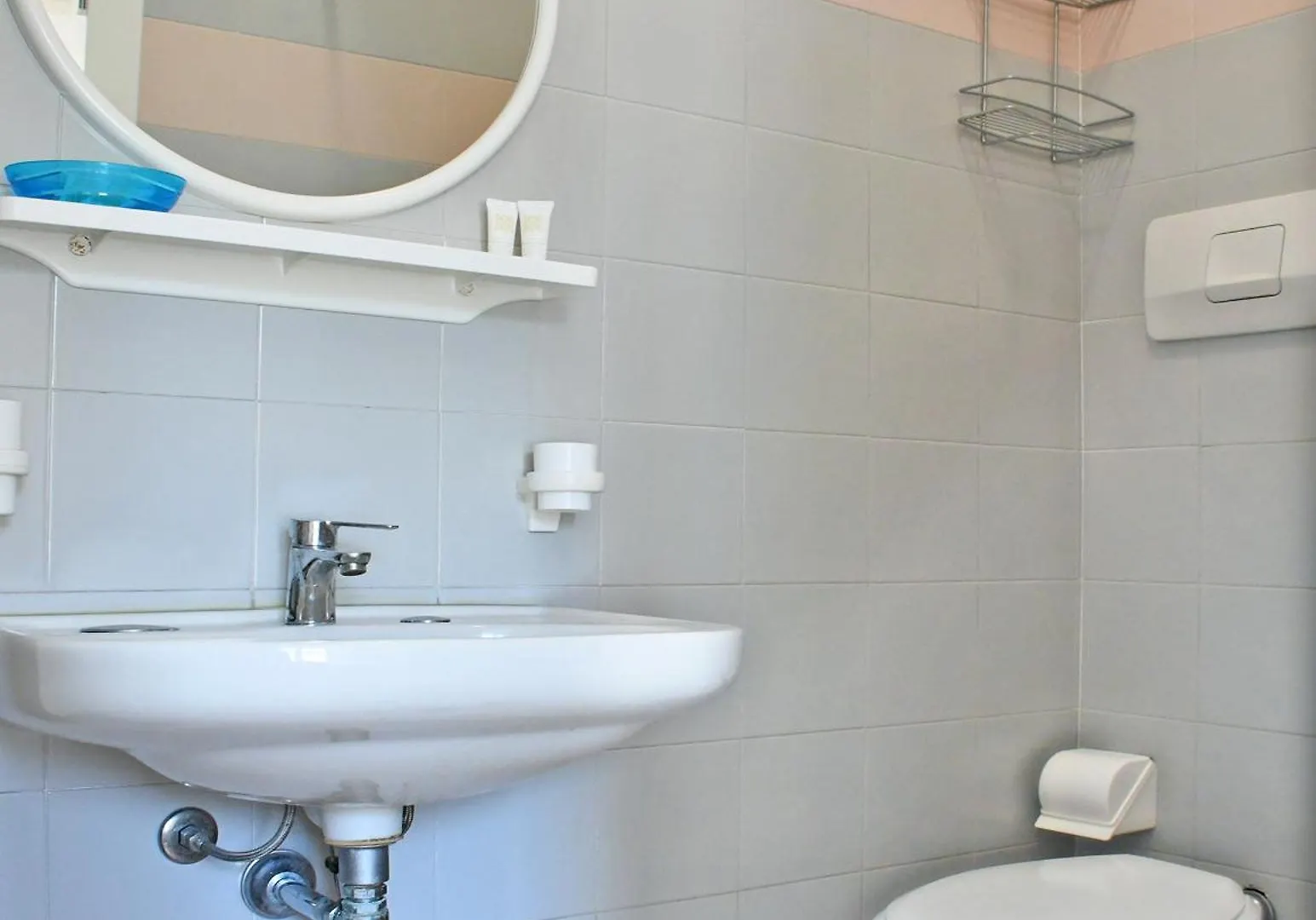 Hotel Exclusive In Pieno Centro - Nuova Gestione 2025 리치오네